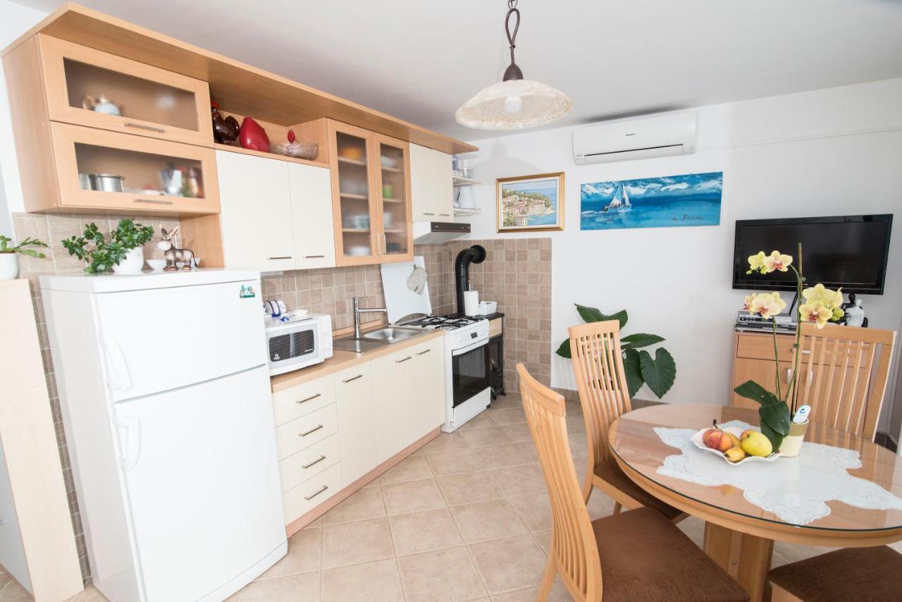 Apartment Alba メドヴェヤ エクステリア 写真