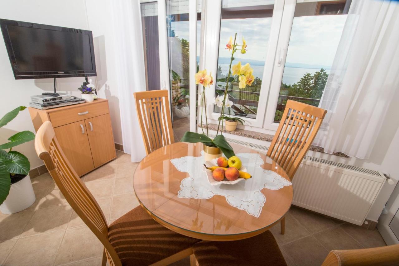 Apartment Alba メドヴェヤ エクステリア 写真